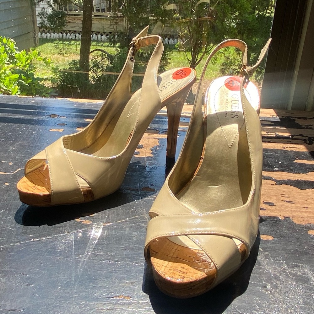 Guess Peep Toe Platform Sling Backs Beige Patent Leather Cork Spike Heels 9.5